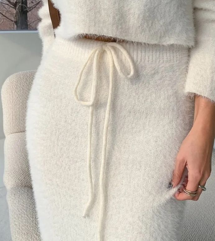 LUCIA – CONJUNTO SUAVE DE PUNTO