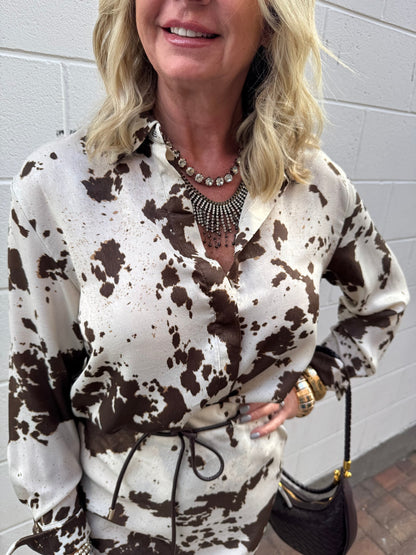 MARGA –  CONJUNTO CAMISA SATINADA Y FALDA