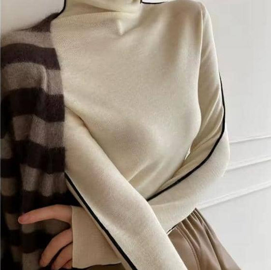 LOLA – JERSEY CUELLO ALTO ENTALLADO LISO