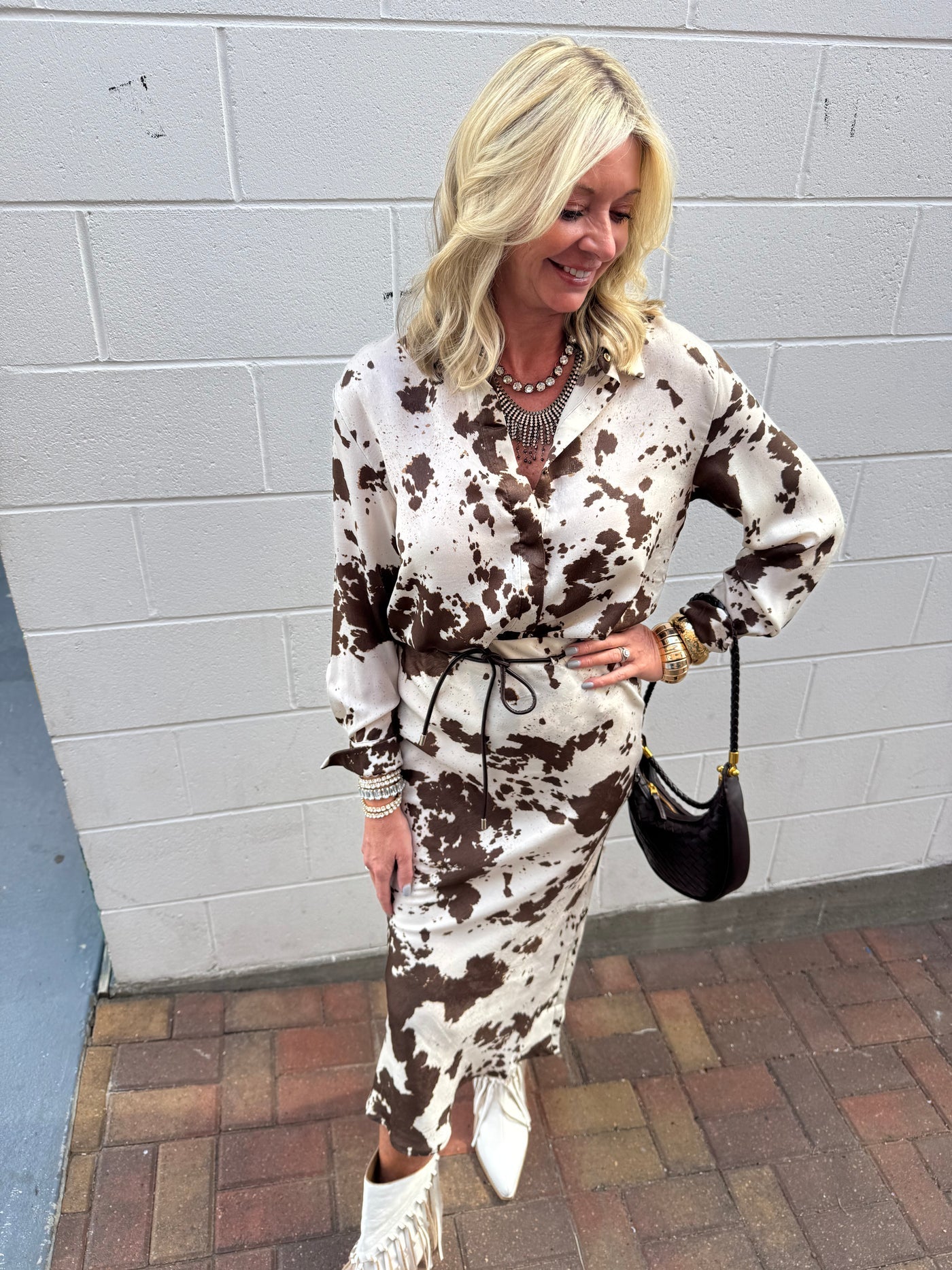 MARGA –  CONJUNTO CAMISA SATINADA Y FALDA