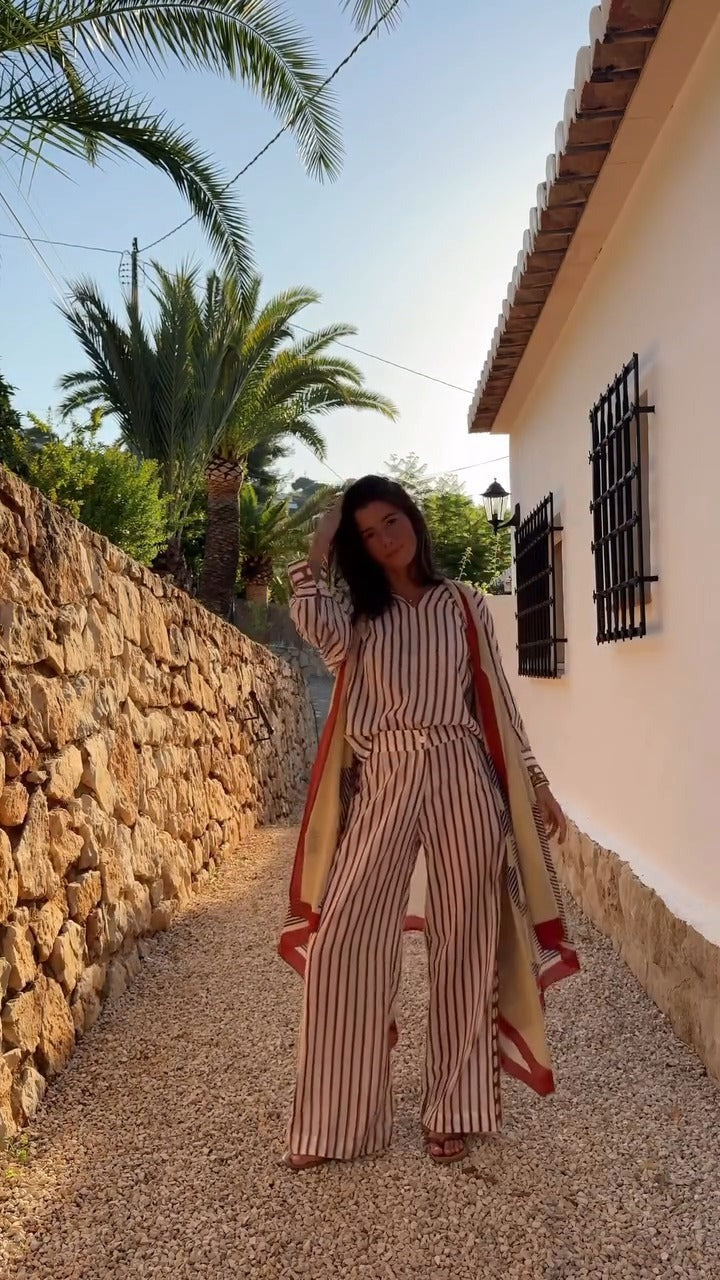AMELIA- BLOUSE, TROUSERS, AND VEST SET AS A GIFT