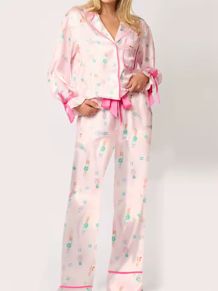 YARA – PIJAMA NAVIDEÑA SATINADA