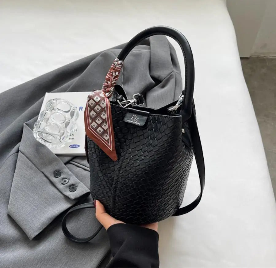 CARMEN - BOLSO CUBO TEJIDO ÚNICO