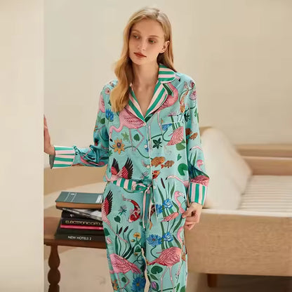 NAIARA – PIJAMA SATINADA ESTAMPADA Y PANTALÓN