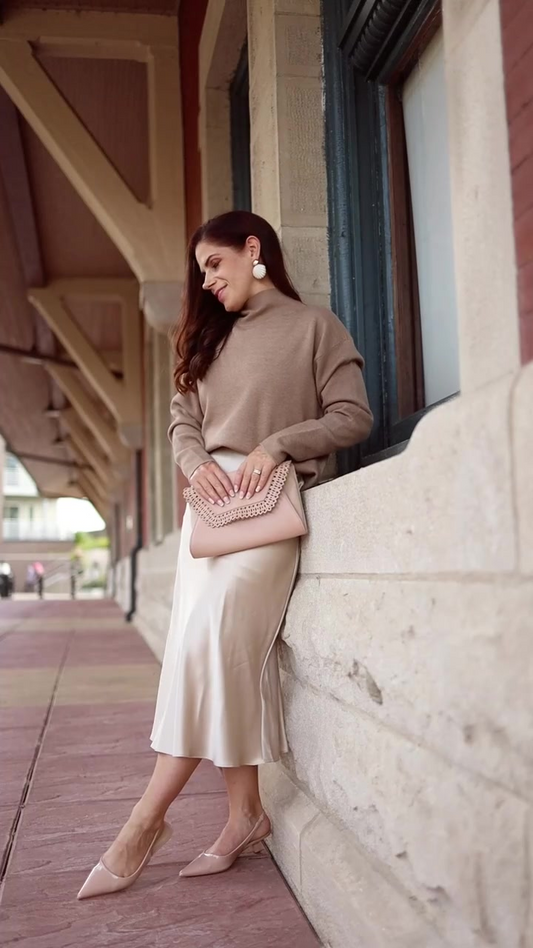 CARMELA – FALDA MIDI SATINADA FLUIDA