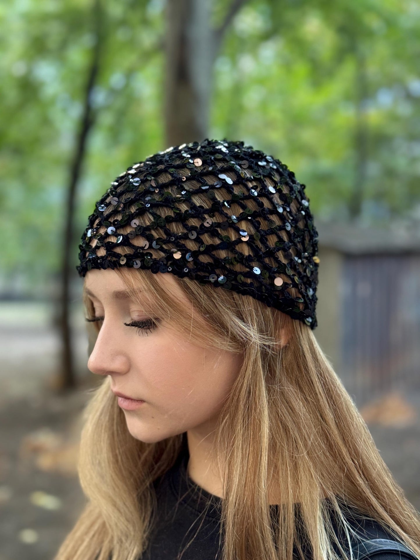 GABRIELA - GORRO CROCHET LENTEJUELAS